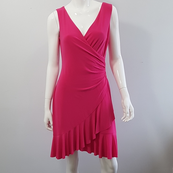 Short Mid-High Pink With A Crossover Ruffle Size 6 (K) - Picture 1 of 3